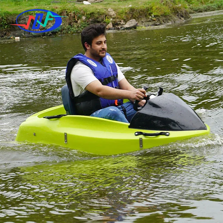 Elektrische glasvezel kartboot